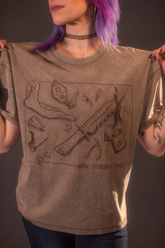 Wayward | Hunter's Tee