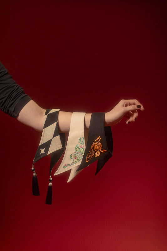 Cabaret | Green Fairy Collar