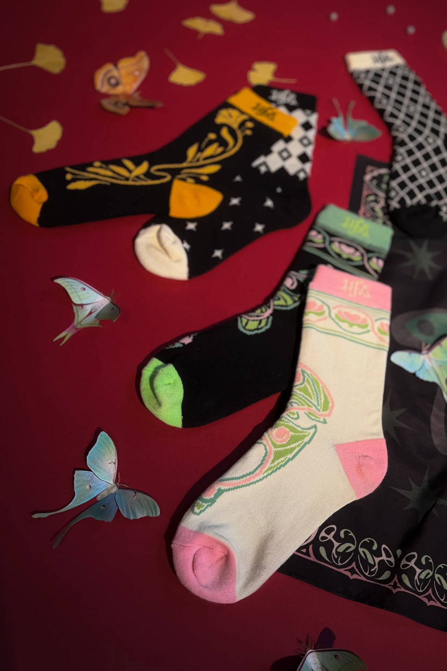 Cabaret | Fairy Socks [WHITE]